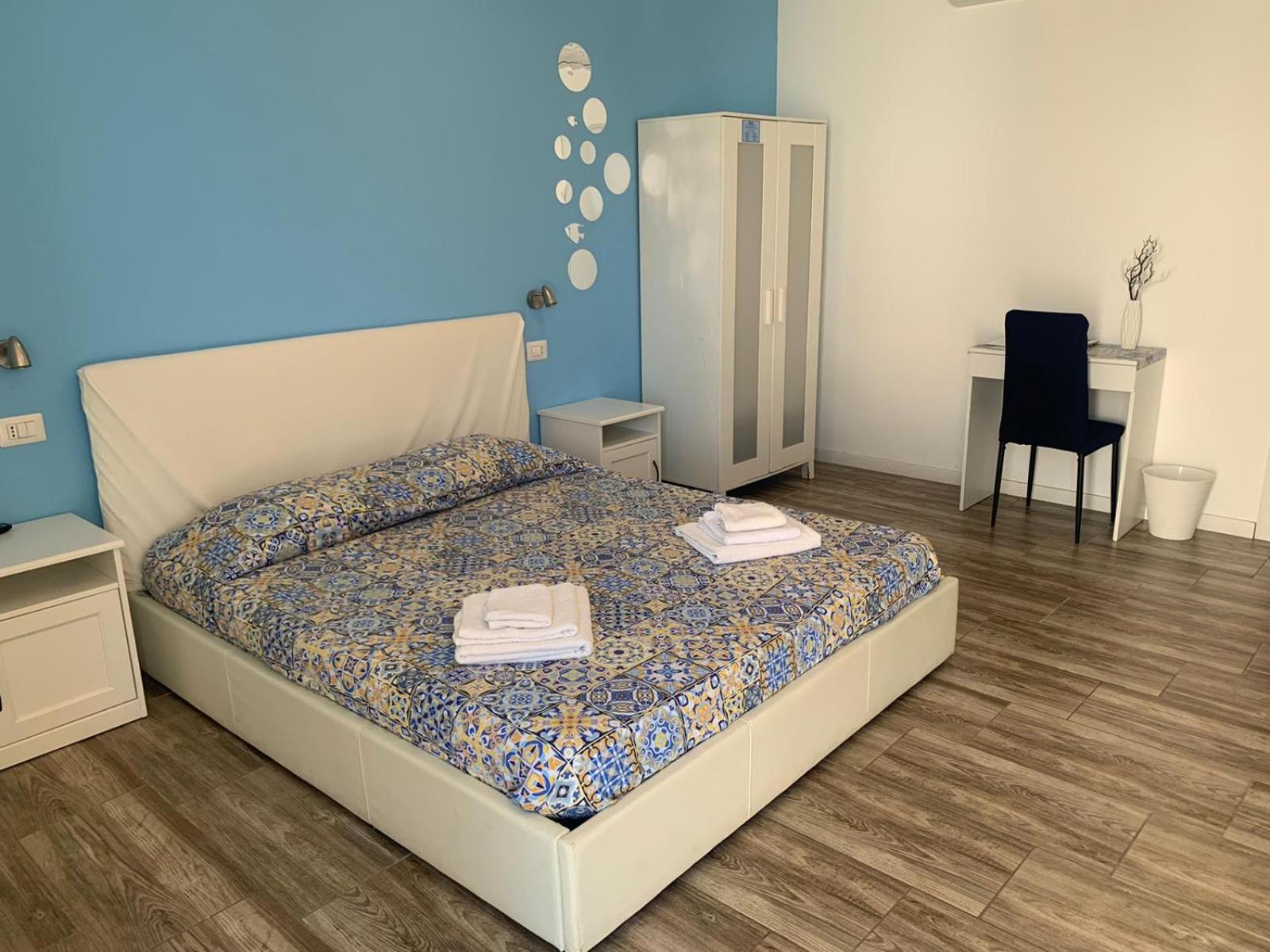 צ'פאלו Borgomarino'S Room מראה חיצוני תמונה